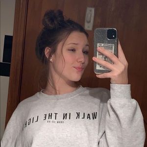 Meet your Posher, Eva